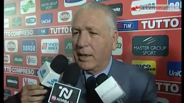 TG 05.12.13 Punta Perotti, Emiliano il furioso minaccia querele