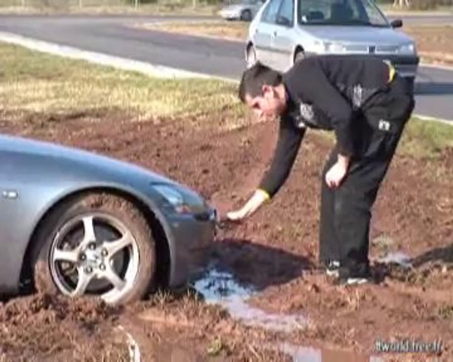 Honda S2000 sur circuit - TTWorld