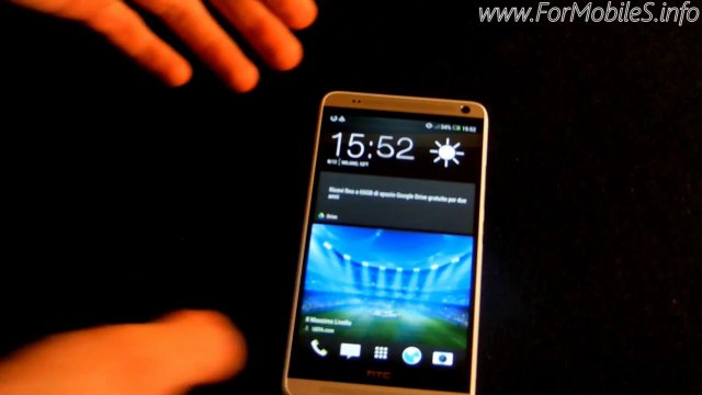 HTC One Max - Come inserire la SIM e fare il primo avvio