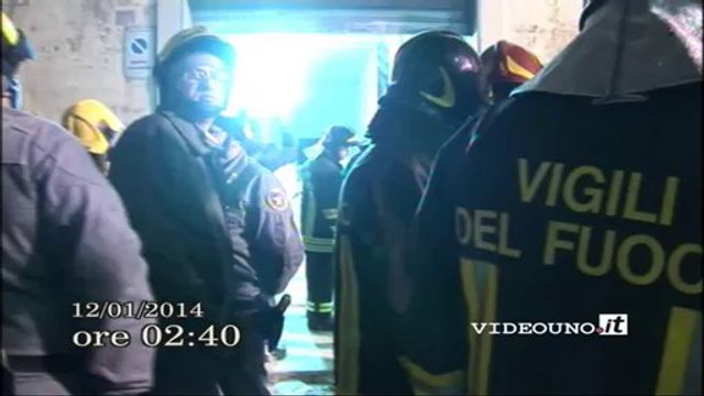 Crollo del palazzo di vico Piave. Silenzio! si sente una voce sotto le macerie