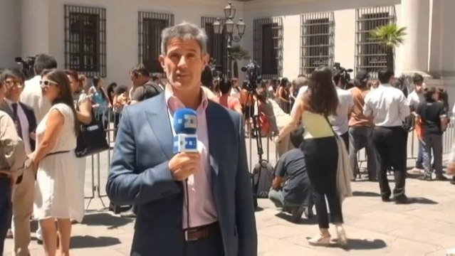 Informe a cámara: Mineros, actores y Piñera reviven epopeya rescate en lanzamiento de Los 33