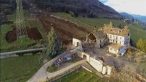 Italian landslide: Huge boulders destroy buildings