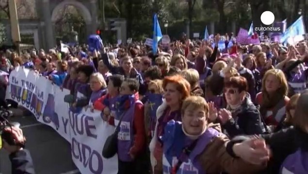 Madrid: Thousands join march against plans to restrict abortion