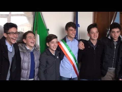 Carinaro (CE) - Insediamento Consiglio dei Ragazzi nel Giorno della Memoria (28.01.14)
