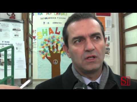 Napoli - Giornata della Memoria, De Magistris ricorda De Simone (27.01.14)