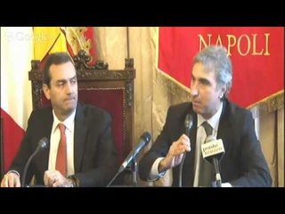 Napoli - Bocciato piano di rientro, conferenza stampa di De Magistris (21.01.14)