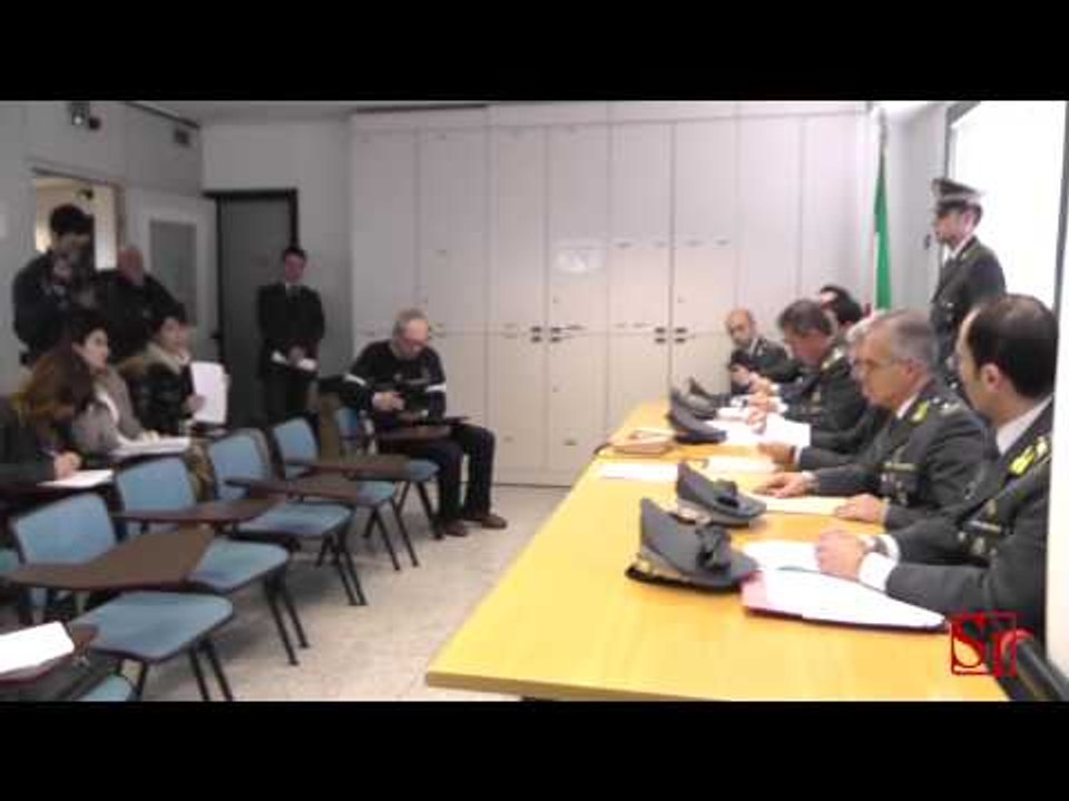 Napoli - Camorra e contraffazione, 49 arresti (17.01.14)