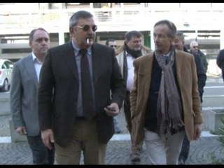 Napoli - Il Questore Marino visita il commissariato di Pianura (13.01.14)