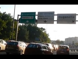 Napoli - Tangenziale, aumenta il pedaggio: l'ira dei consumatori (03.01.14)