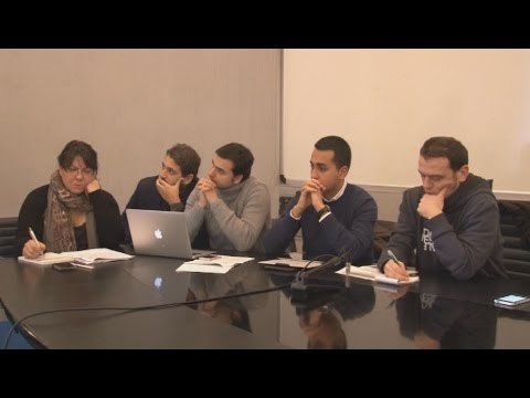 Napoli - ''Terra dei Fuochi'', M5S incontra i cittadini -2- (28.12.13)