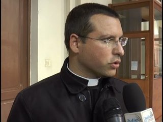 Napoli - Don Merola: "Solo la cultura può battere il malaffare" (18.12.13)