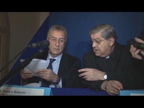 Napoli - Dialoghi con la città, Sepe al Centro La Tenda (18.12.13)