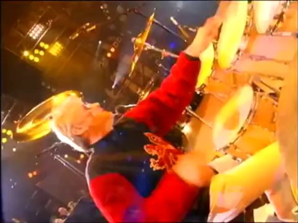 Queen & Slash/Joe Elliott - Tie Your Mother Down (The Freddie Mercury Tribute Concert)