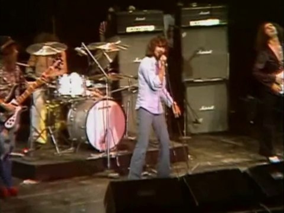 Deep Purple - Smoke On The Water (History, Hits & Highlights 68-76)