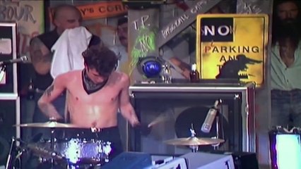 Stray Cats - Runaway Boys (Live At Montreux 1981)