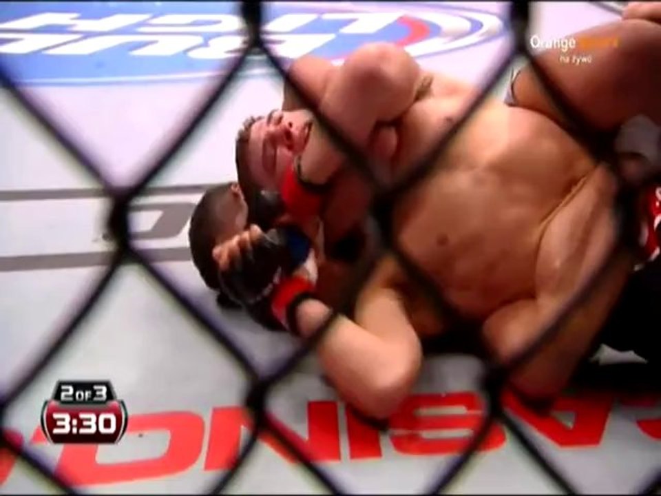 L-Aquinta vs Lee