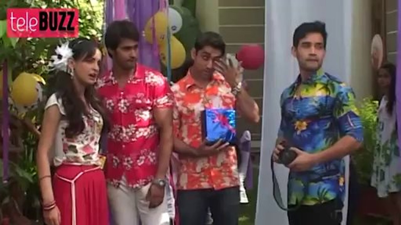 RangRasiya Sanaya Irani & Ashish Sharma's HOT CHEMISTRY -- DON'T MISS IT !!!