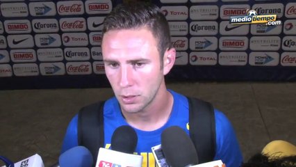 Layún dedicó su gol a Moisés Muñoz