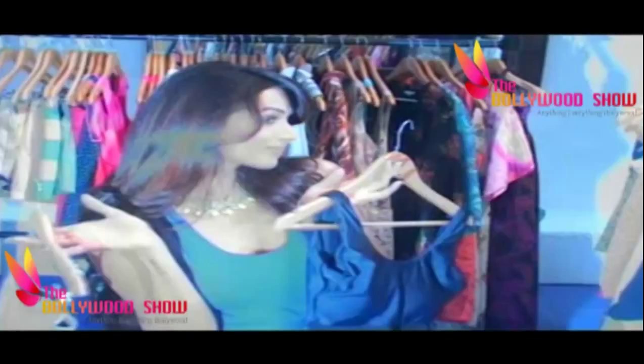 Hot Malaika Arora Khan's Seductive ASSets