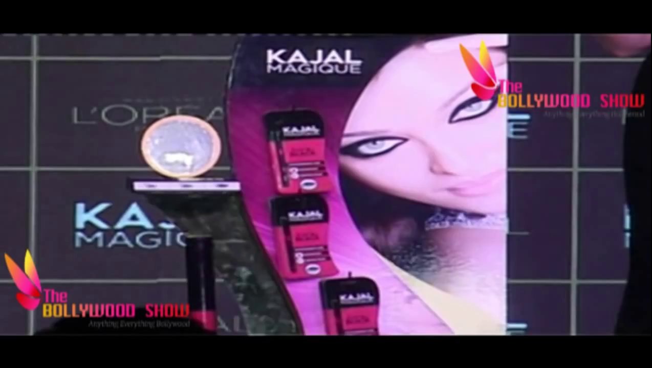 Seductive Aishwarya Rai Looking Glamorous