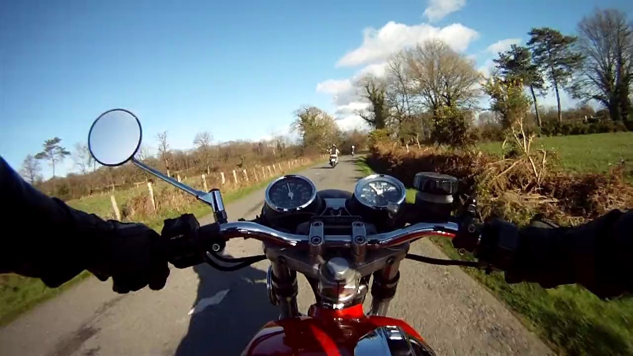 Balade à Rennes, motos 70'  GOPR0012 sur 500 MORINI