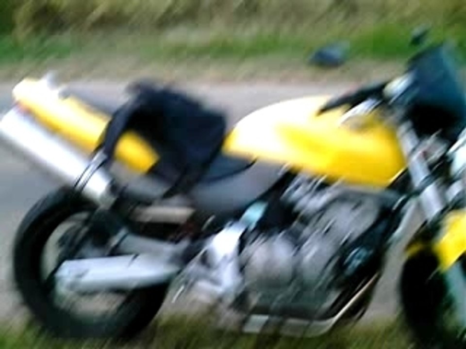 Moto 600 Hornet