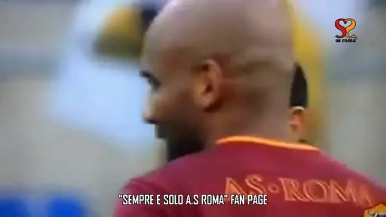 SCHERZO DI TOTTI A DE ROSSI.. CHE SI ARRABBIA! | Roma-Parma