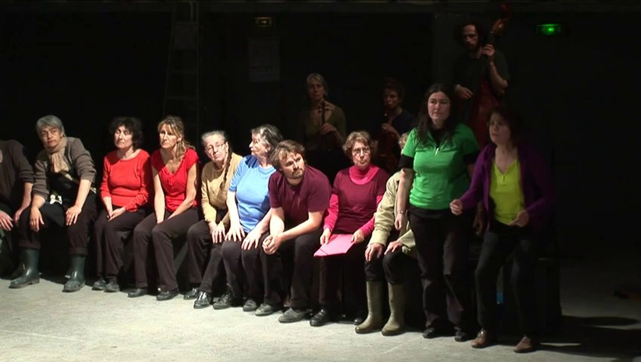 La séquence sur Notre-Dame-des-Landes dans notre spectacle "Les bâtisseurs"