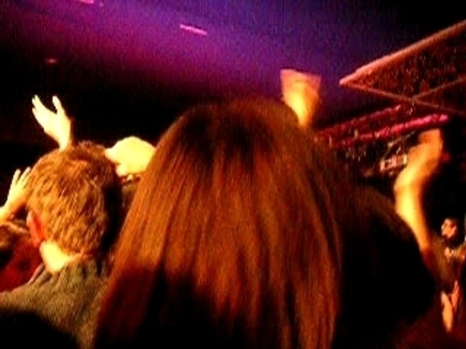 Showcase privé : Cali