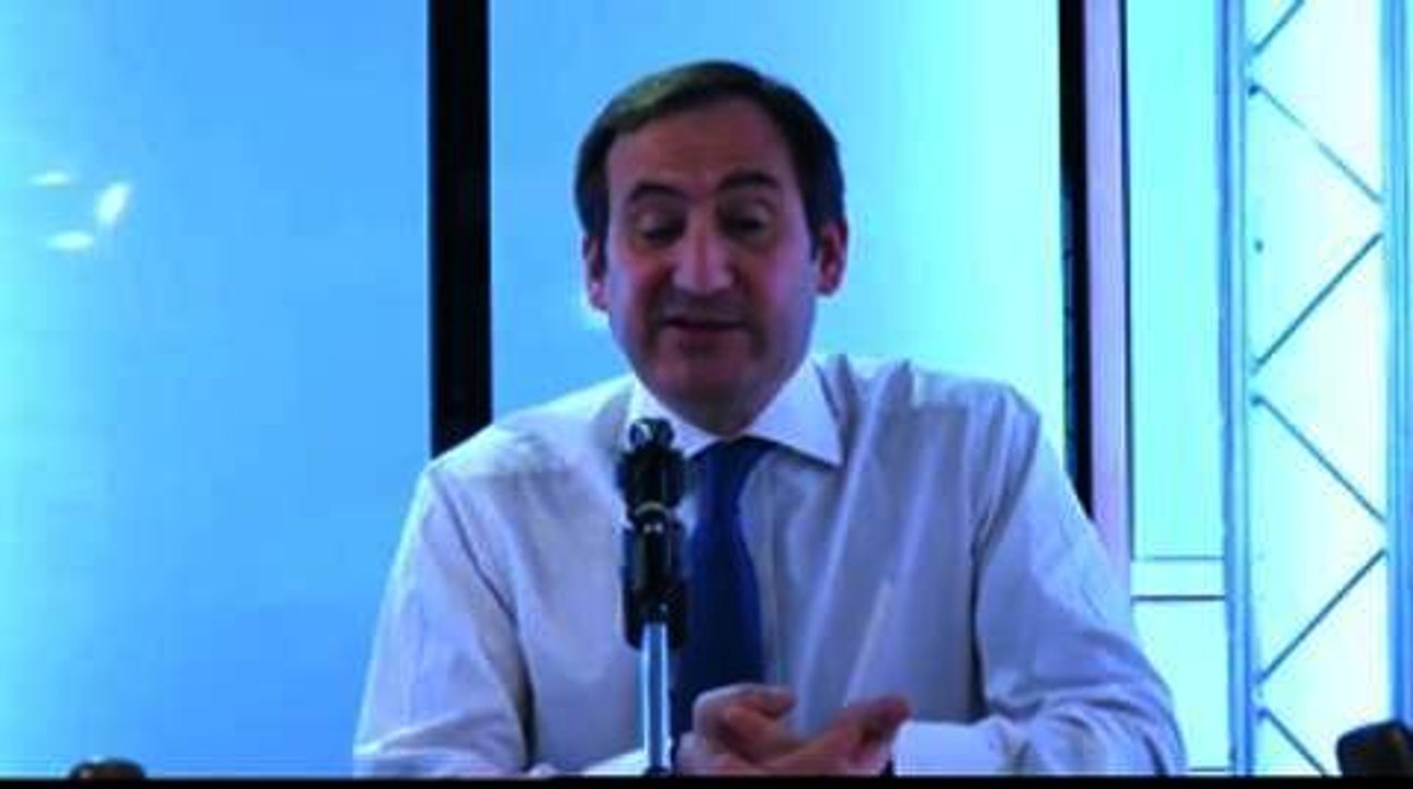 «L’ambiguïté du gouvernement lui explose à la figure»