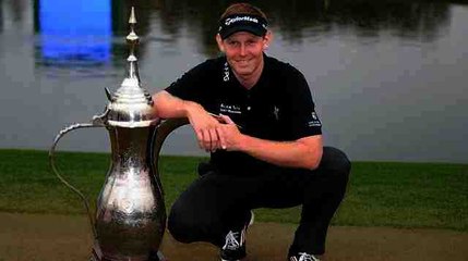 Stephen Gallacher Defends Dubai Title