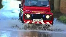 Floods cause chaos in UK and Italy