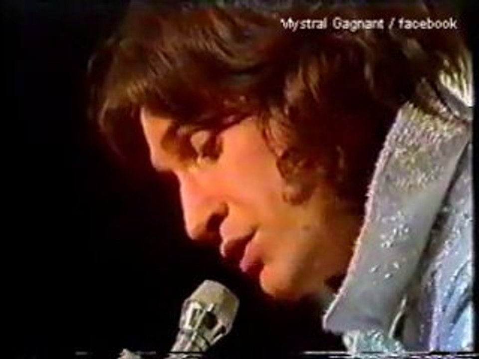 everybody's a star / ordinary people / rush hour blues / nine to five / have another drink / you make it all worthwhile / a face in the crowd / you can't stop the music THE KINKS soap opera [Granada Television Center 25.07.1974]