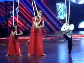 Jeevika aka Krystal D’Souza rehearses for Boogi Woogie