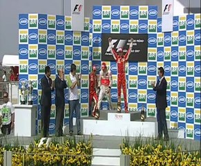 Kimi Räikkönen voittaa maailmanmestaruuden 2007