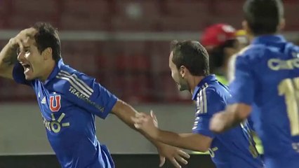 Piękny gol Mory dla Universidad de Chile