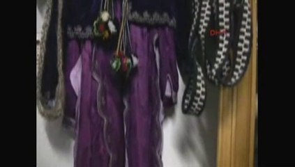 Evinin bir odasını müze haline getirdi