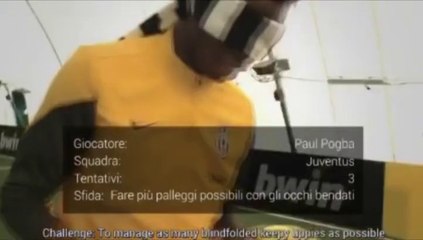 Paul Pogba muestra sus habilidades… ¡ con los ojos cerrados !