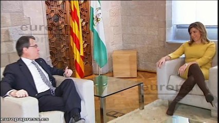 Mas y Susana Díaz se reúnen en la Generalitat