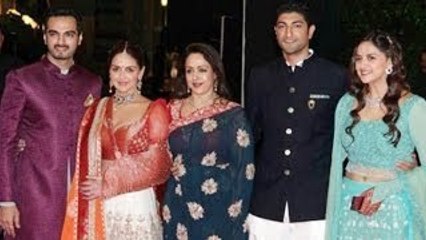 Ahana Deols Sangeet Ceremony | Isha deol, Hema Malini, Dharmendra