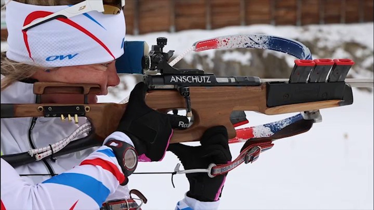 [BIATHLON] Christian Favre ; ours entraînement dames avec itw Jean-Paul Giachino (entraîneur tir) ; ours entraînement hommes avec itw Siefried Mazet (entraîneur tir)