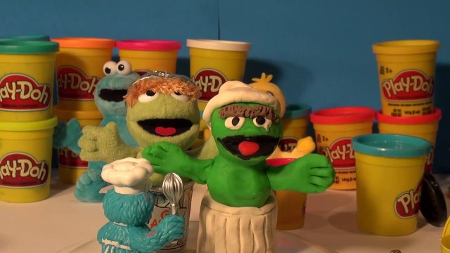 Play Doh Oscar The Grouch from Sesame Street, with the Cookie Monster Chef, Big Bird and More