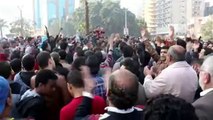 هتافات المتظاهرين المنتمين لجبهة طريق الثورة بميدان مصطفى محمود و شارع السودان