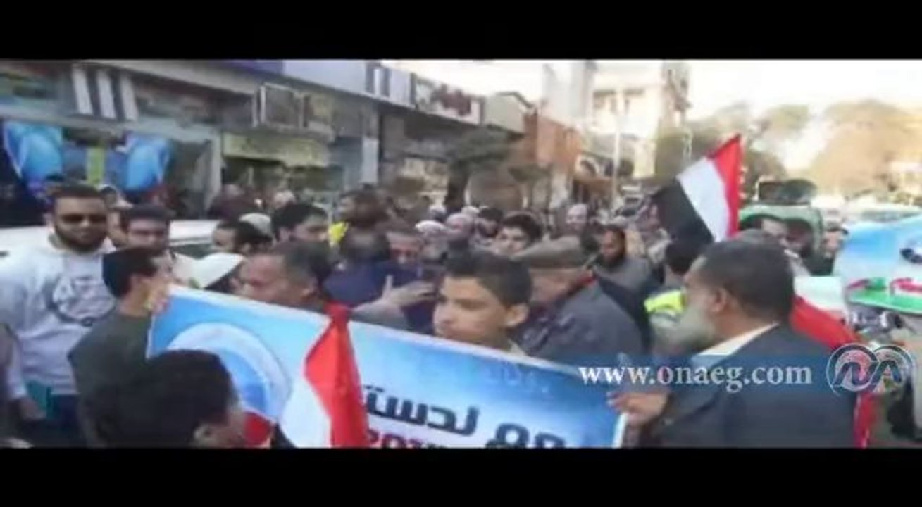 مسيرة لقيادات النور والدعوة السلفية بالمنوفية للدعوة للتصويت " بنعم "