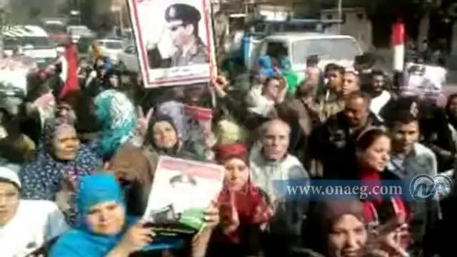شاهد.. ناخبات مدرسة التوفيقية بشبرا يرقصن على أنغام تسلم الايادى