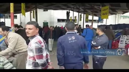 القضاة المشرفون علي الاستفتاء يتسلمون أوراق الاقتراع بالدقهلية