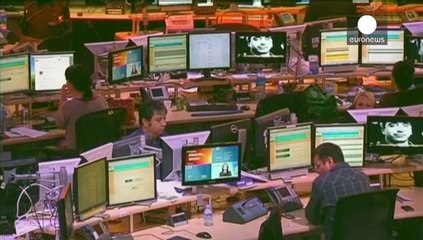 Egypt attacks Al-Jezeera TV on charges of aiding 'enemy'