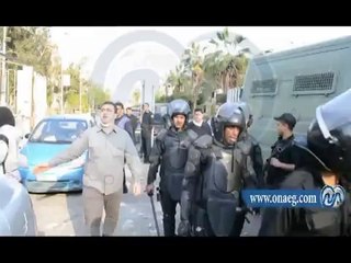 لحظه خروج قوات الامن من "جامعة الأزهر"