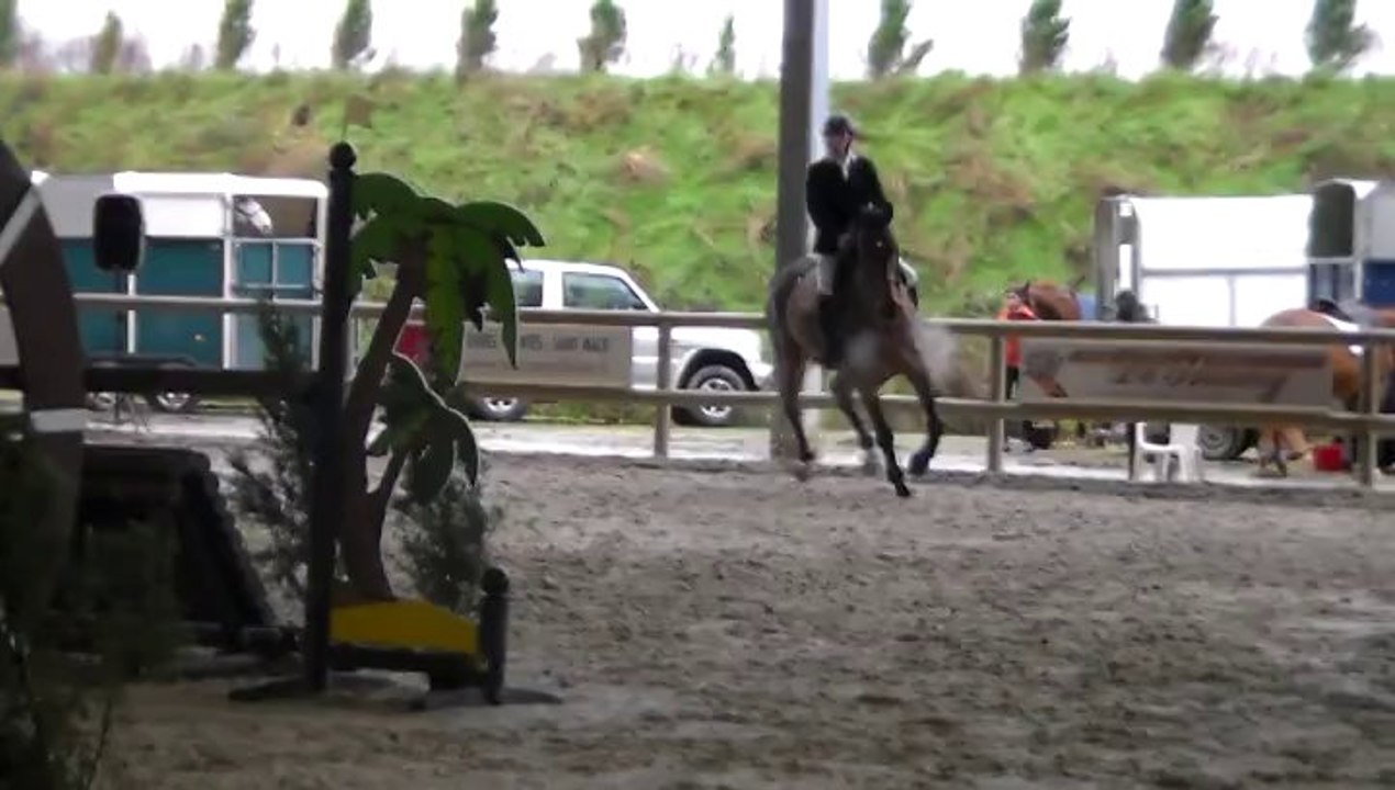 brendan et sultan 110 cross indoor