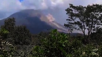 Rescuers search for victims near Indonesian volcano after eruption